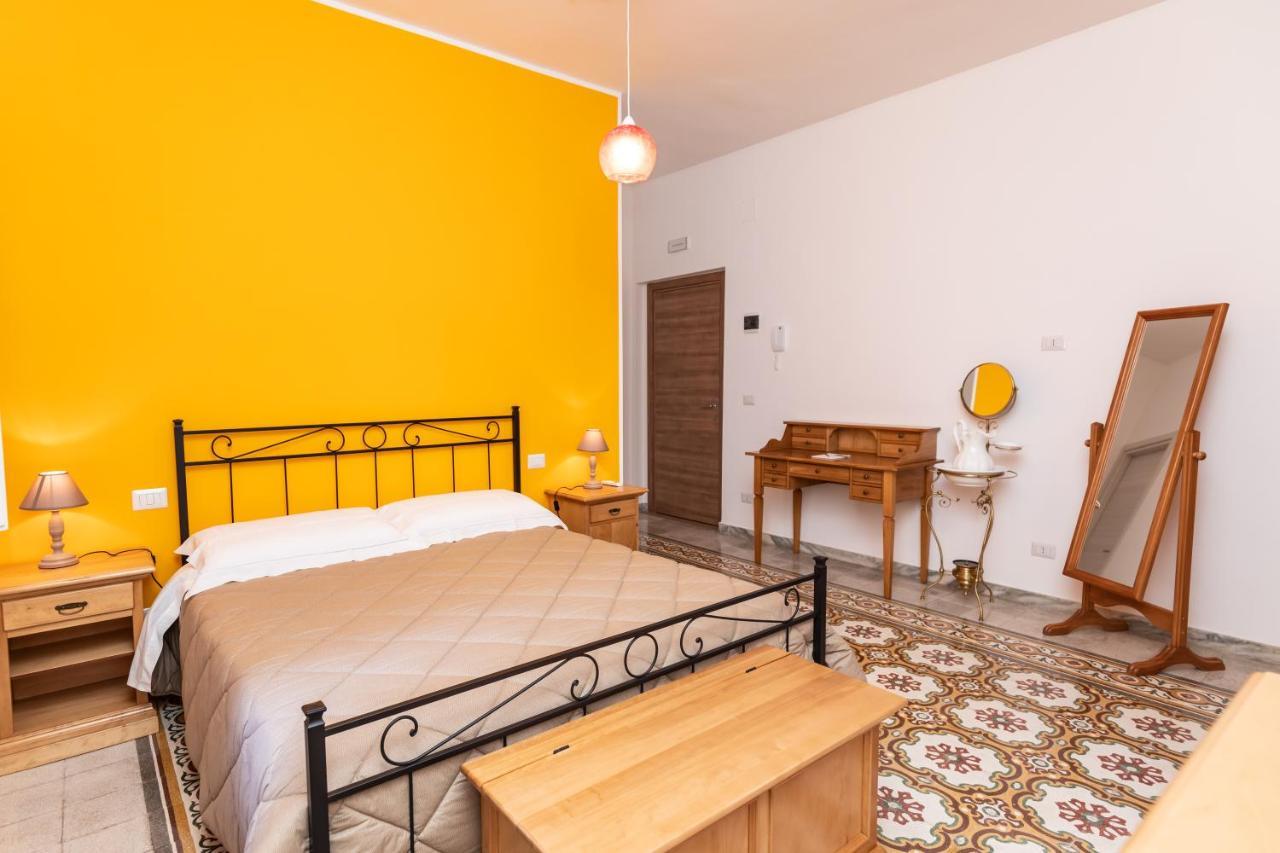 Casa Duconte Bed & Breakfast Barletta Luaran gambar